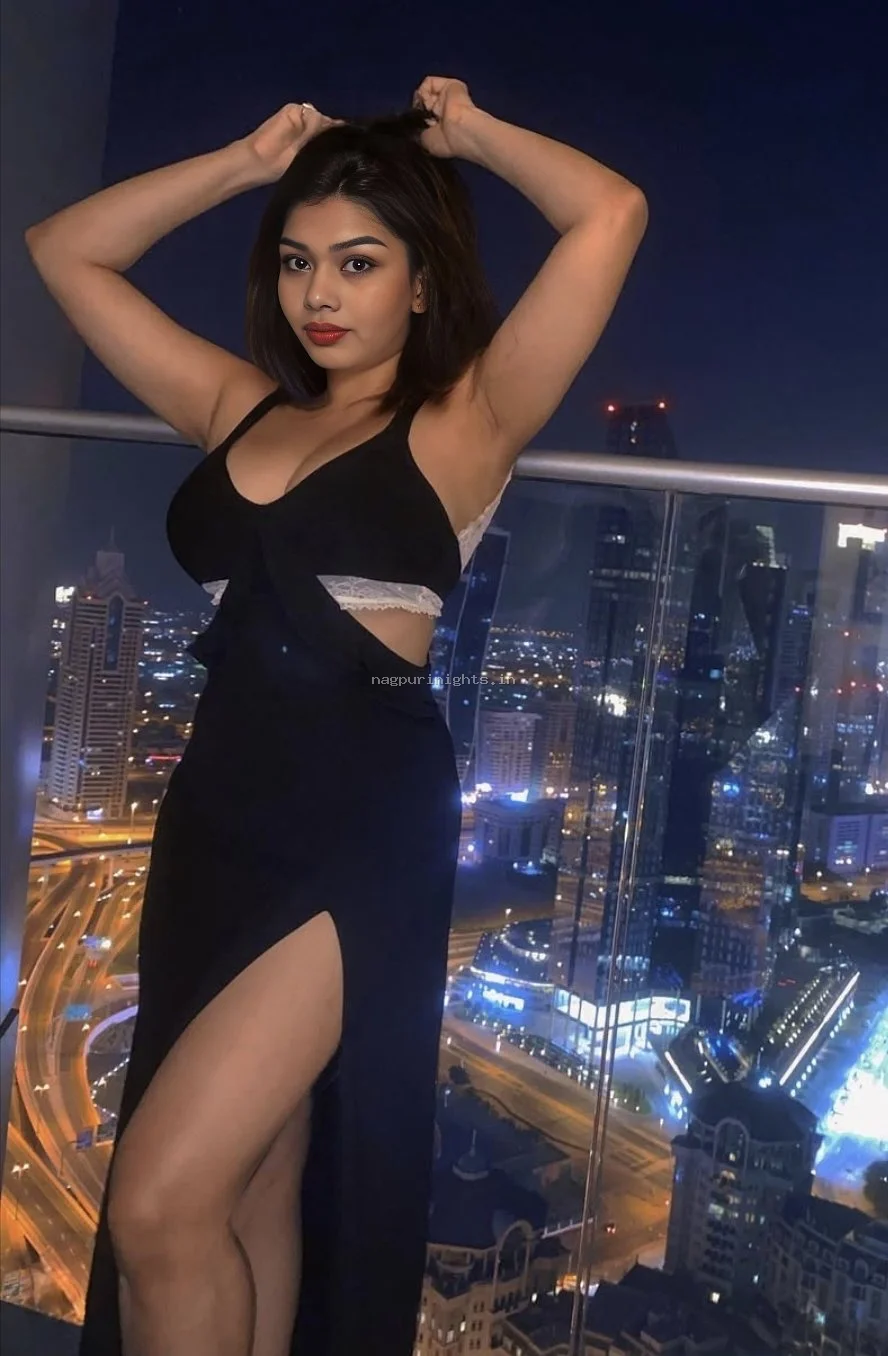Namita – Stunning Companion in Mumbai