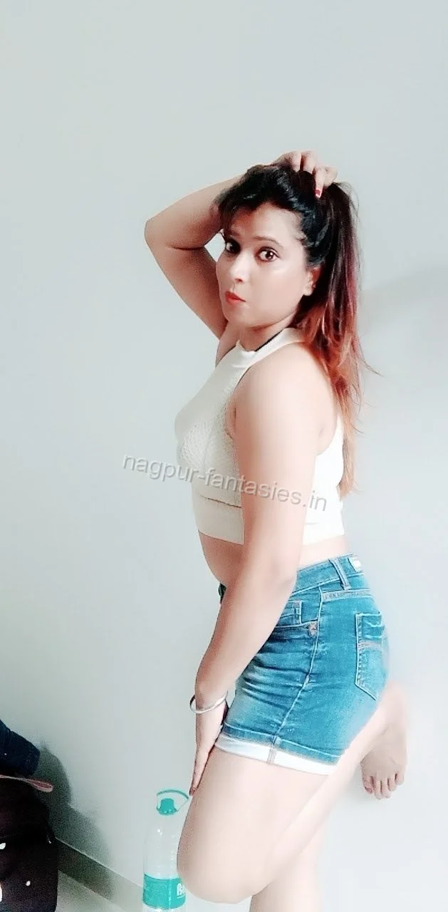 Aliya - Captivating Companion in Pune